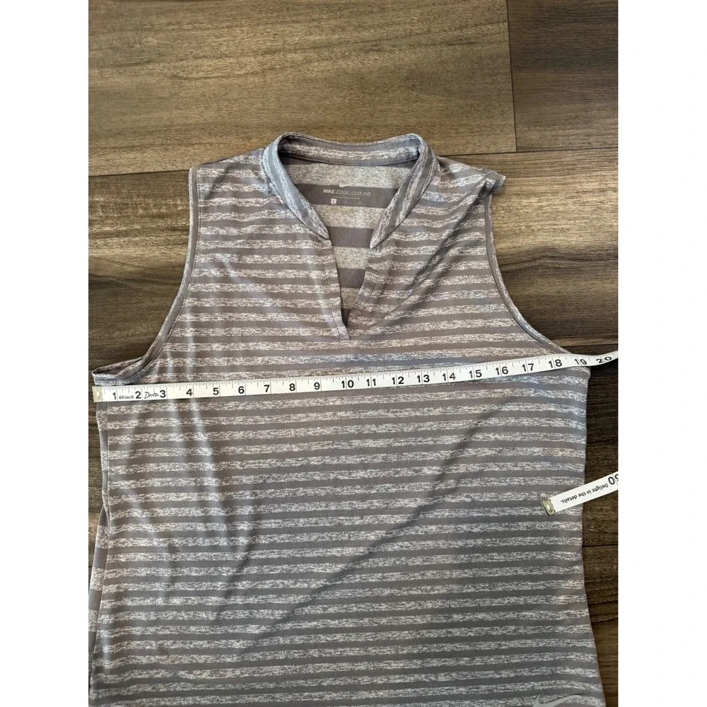 Nike Zonal Cooling Golf Polo Womens Large Grey Striped Sleeveless V-Neck Top